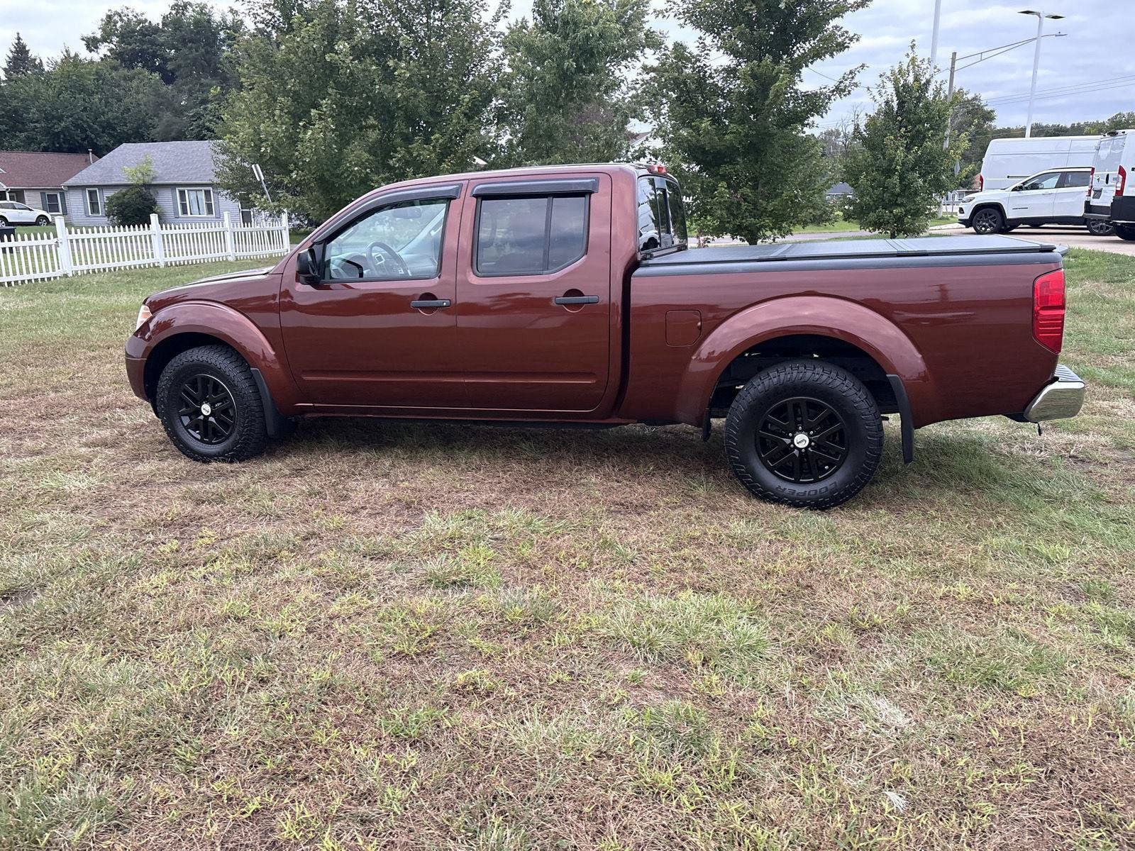 Used 2016 Nissan Frontier SV AWD/4WD image 8