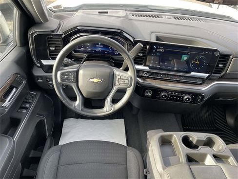 Certified 2023 Chevrolet Silverado 1500 LT image 12