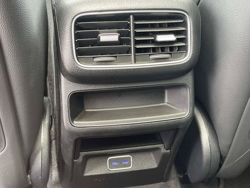 Used 2026 Mercedes-Benz GLE 350 4MATIC image 17