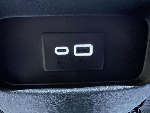 Used 2024 Cadillac XT5 Premium Luxury AWD/4WD image 16