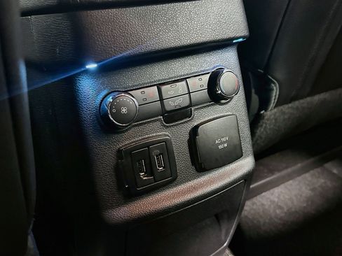 Used 2016 Ford Explorer Limited w/ Equipment Group 301A FWD image 26