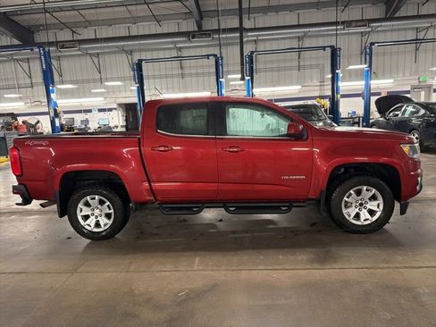 Used 2016 Chevrolet Colorado LT w/ LT Convenience Package image 6