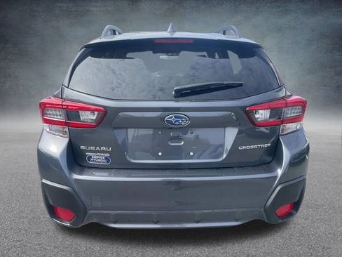 Used 2023 Subaru Crosstrek 2.0i Premium image 4