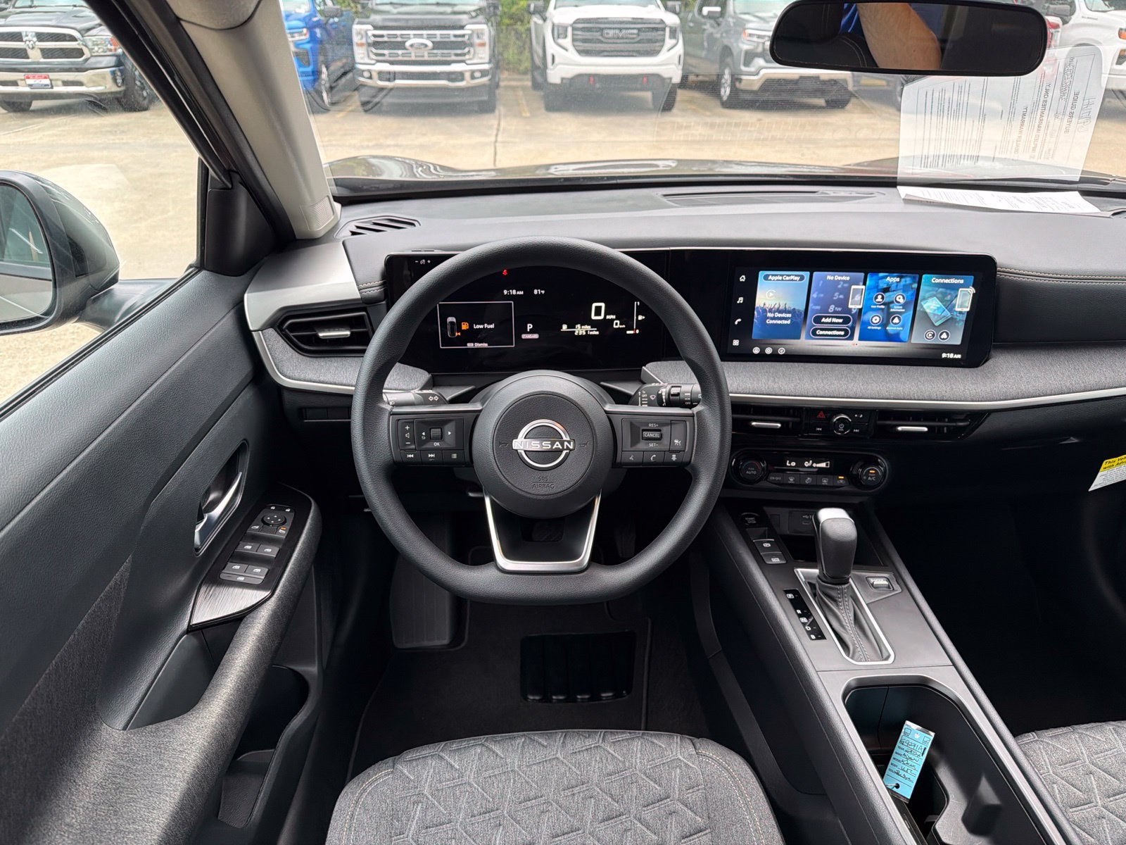 Used 2026 Nissan Kicks SV FWD image 11