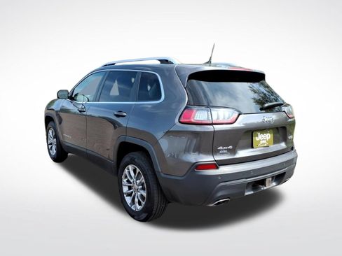 Used 2020 Jeep Cherokee Latitude Plus w/ Cold Weather Group AWD/4WD image 4