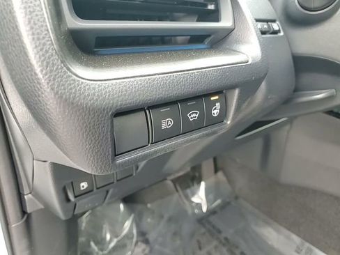 Used 2025 Toyota Prius Limited image 11