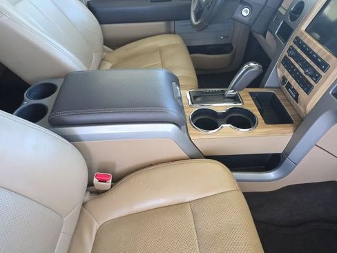 Used 2011 Ford F150 Lariat w/ Lariat Chrome Pkg RWD image 17