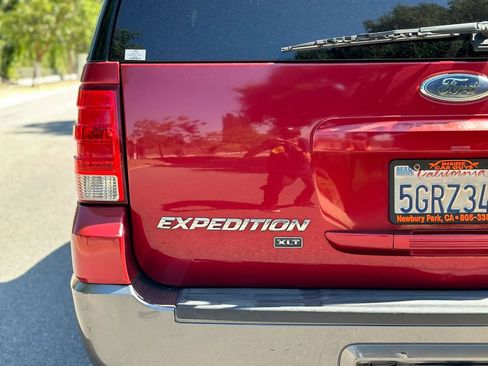 Used 2004 Ford Expedition XLT RWD image 19