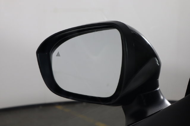 Used 2023 Nissan Ariya AWD image 37