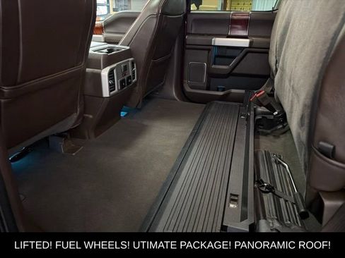 Used 2022 Ford F350 King Ranch w/ King Ranch Ultimate Package AWD/4WD image 32
