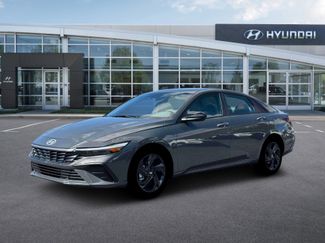 New 2026 Hyundai Elantra Sport FWD video 2