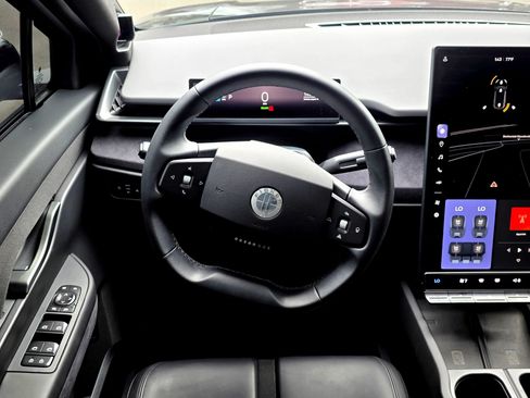 Used 2023 Fisker Ocean One AWD/4WD image 13