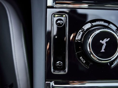 Used 2024 Rolls-Royce Spectre w/ Spectre Launch Package AWD/4WD image 67