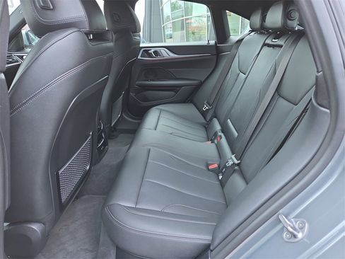 Used 2024 BMW i4 xDrive40i image 13