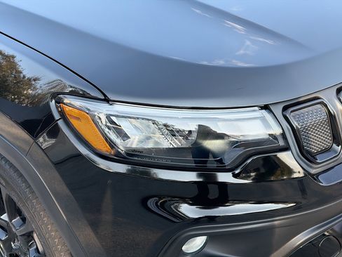 Used 2022 Jeep Compass Altitude w/ Convenience Group image 34