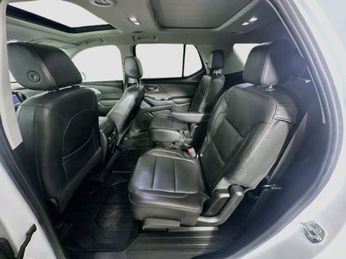 Used 2020 Chevrolet Traverse LT w/ LT Premium Package FWD image 30