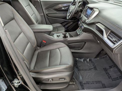 Used 2021 GMC Terrain SLT image 34