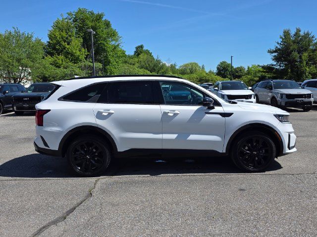 Used 2021 Kia Sorento SX AWD/4WD image 9