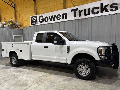 Used 2019 Ford F250 XL w/ XL Value Package image 3