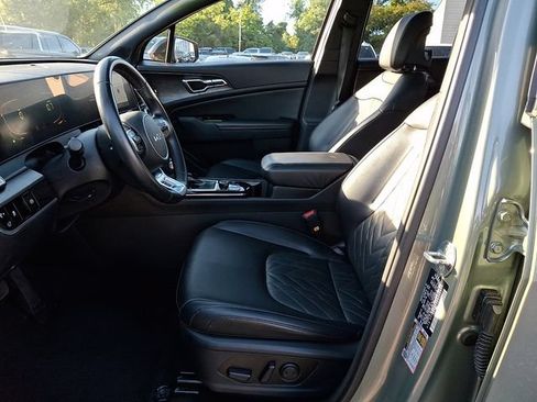 Used 2024 Kia Sportage X-Line w/ X-Line Premium Package AWD/4WD image 13