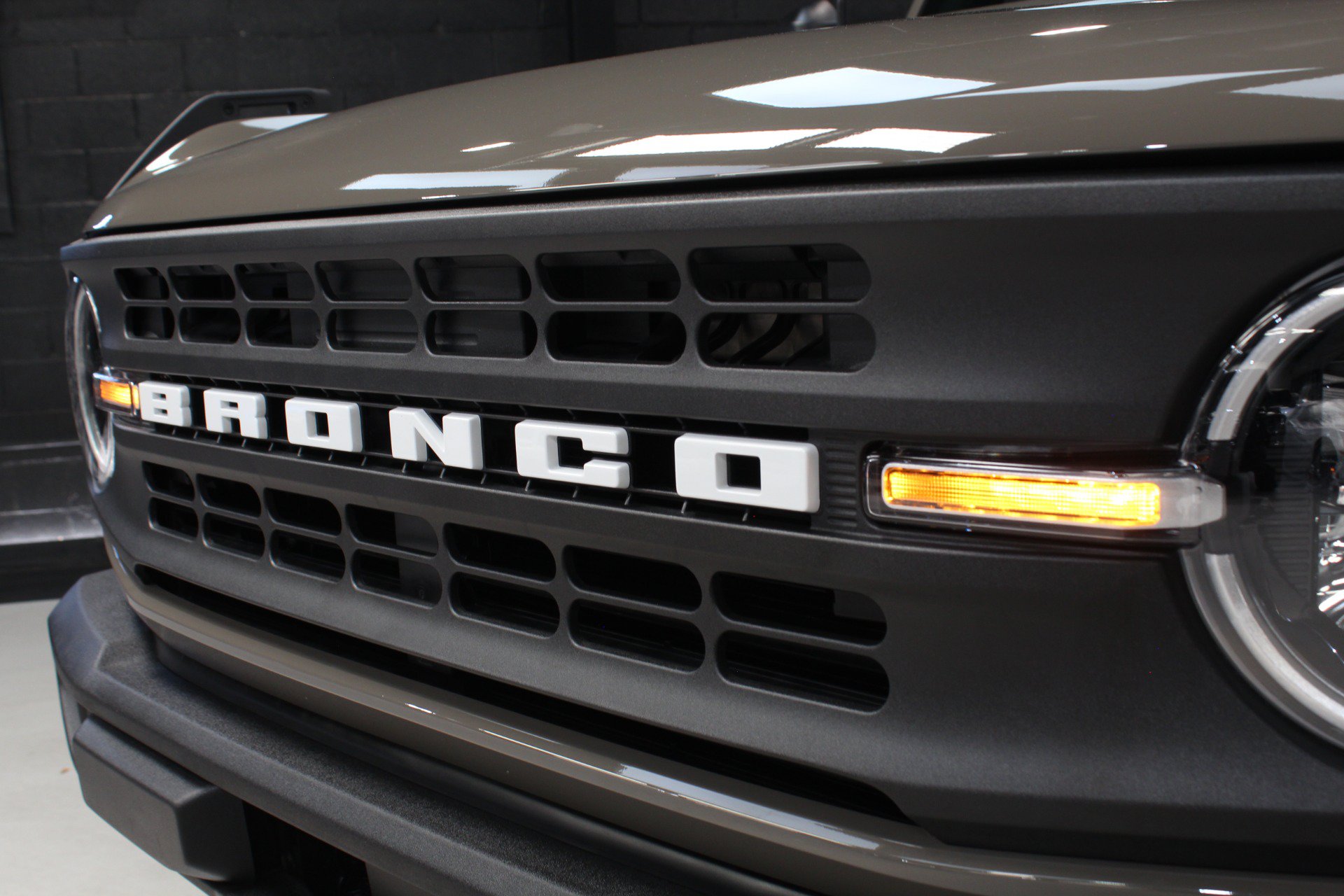 Used 2025 Ford Bronco 4-Door AWD/4WD image 17