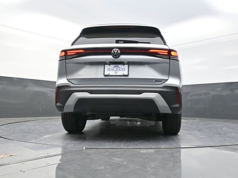 New 2026 Volkswagen Tiguan SE AWD/4WD image 26