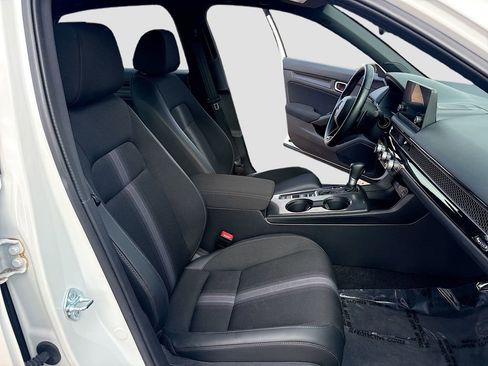 Used 2025 Honda Civic Sport image 25