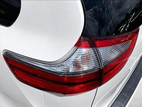 Used 2020 Toyota Sienna XLE FWD image 29