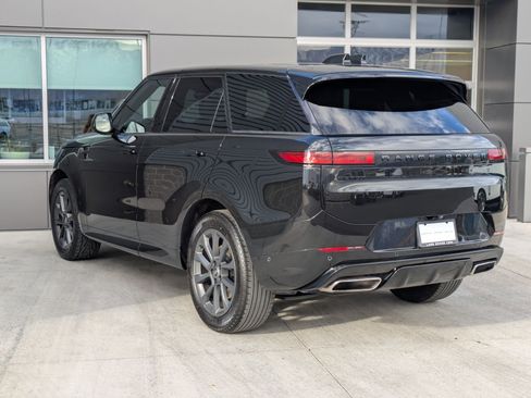 Used 2024 Land Rover Range Rover Sport Dynamic SE image 10