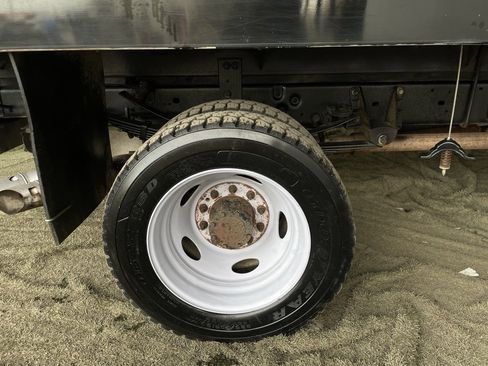 Used 2012 Ford F450 XL w/ PWR Equipment Group image 28