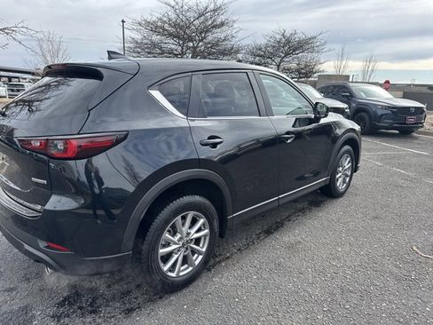 Used 2023 MAZDA CX-5 AWD 2.5 S w/ Preferred Package image 4