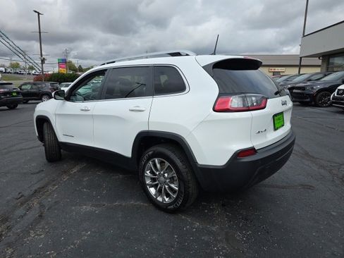 Used 2020 Jeep Cherokee Latitude Plus w/ Cold Weather Group image 4