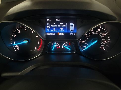 Used 2018 Ford Escape SEL image 23