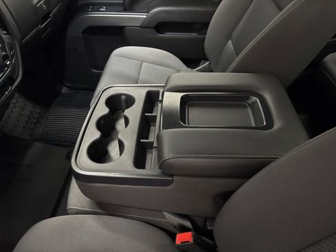 Used 2018 Chevrolet Silverado 1500 LT w/ All Star Edition image 17