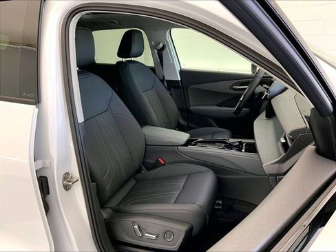 New 2026 Audi Q3 quattro 2.0T AWD/4WD image 11