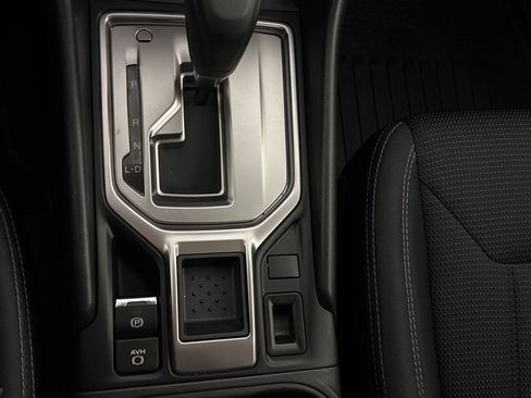 Used 2020 Subaru Forester w/ Alloy Wheel Package image 30