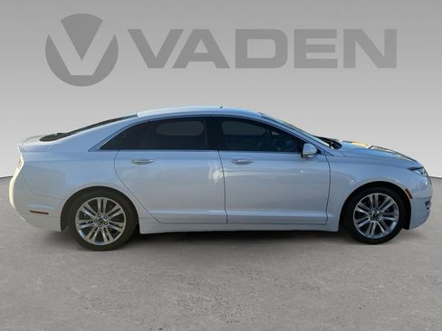 Used 2015 Lincoln MKZ w/ Equipment Group 101A Select image 6