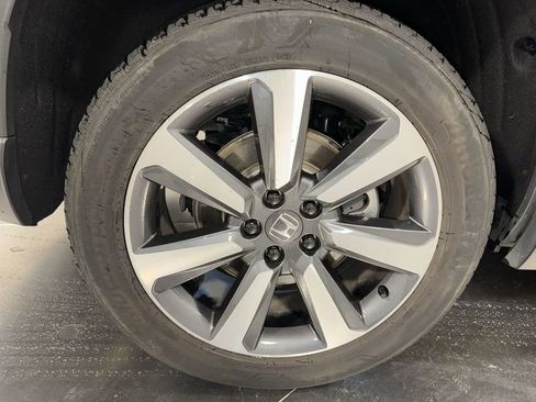 Certified 2023 Honda Pilot Touring image 14