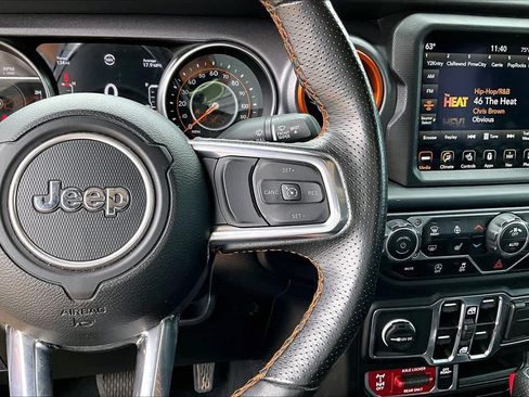 Used 2023 Jeep Gladiator Mojave w/ Cold Weather Group AWD/4WD image 23