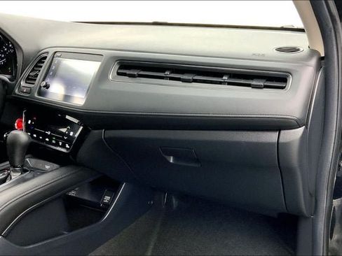 Used 2019 Honda HR-V EX image 18
