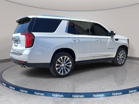 Used 2021 GMC Yukon Denali w/ Denali Premium Package AWD/4WD image 6
