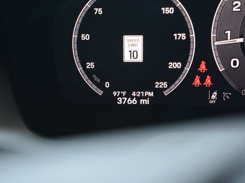 Certified 2025 Porsche 911 Carrera GTS RWD image 21