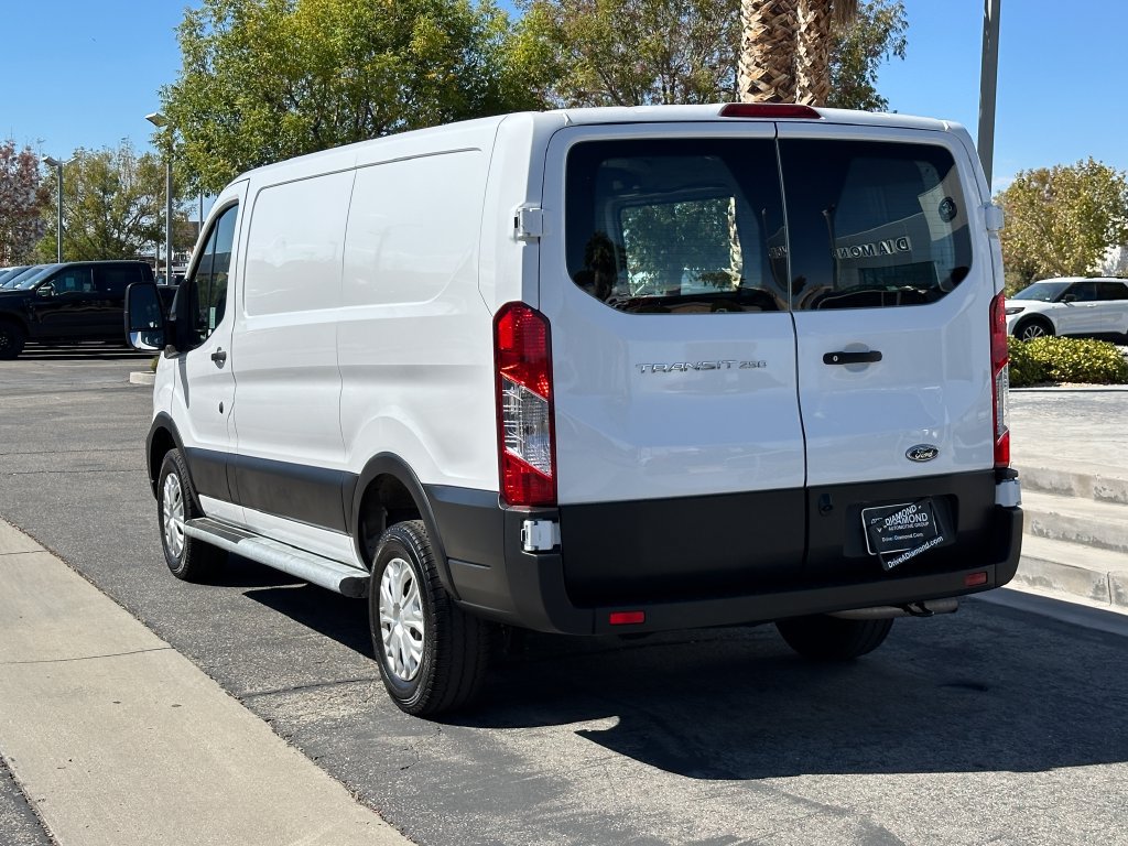 Used 2025 Ford Transit 250 Low Roof w/ Exterior Upgrade Package RWD image 4