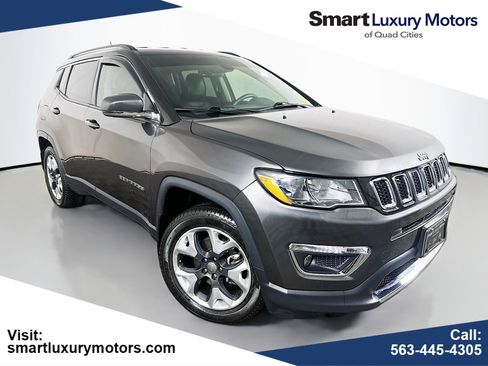 Used 2017 Jeep Compass Limited image 1