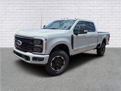 New 2025 Ford F250 Platinum w/ Tremor Off-Road Package