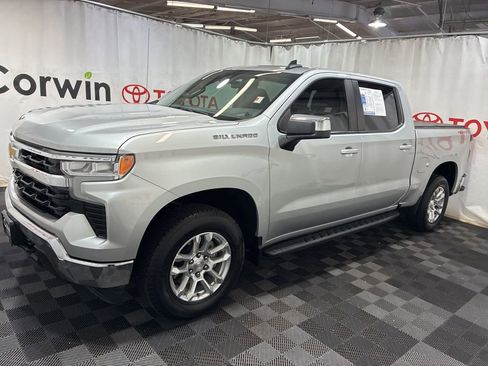 Used 2022 Chevrolet Silverado 1500 LT image 4