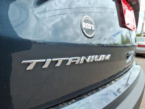 Used 2024 Ford Edge Titanium AWD/4WD image 4