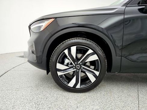 Used 2026 Volvo XC40 B5 Ultra image 29