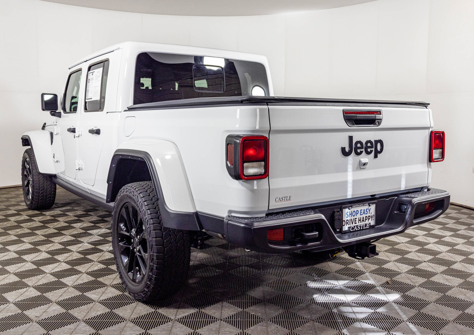 Used 2025 Jeep Gladiator Sport AWD/4WD image 15