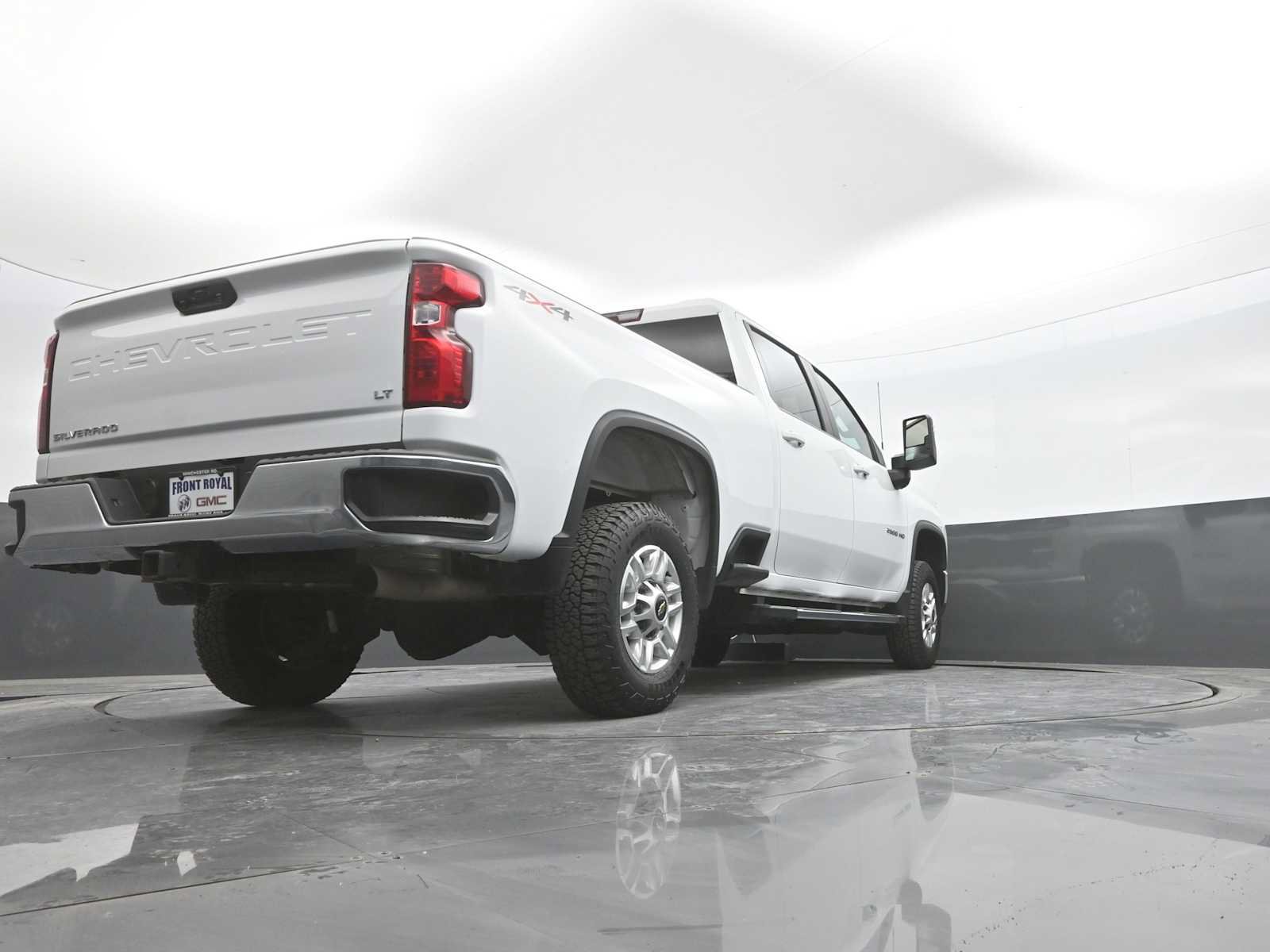 Used 2025 Chevrolet Silverado 2500 LT w/ Convenience Package AWD/4WD image 46